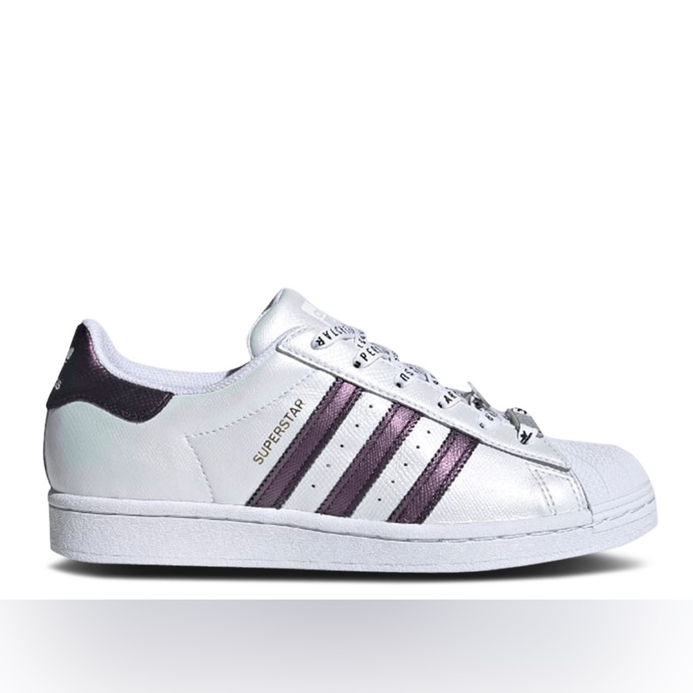 Women’s Adidas Superstars Jewel Sneakers White/Purple Size 8M
